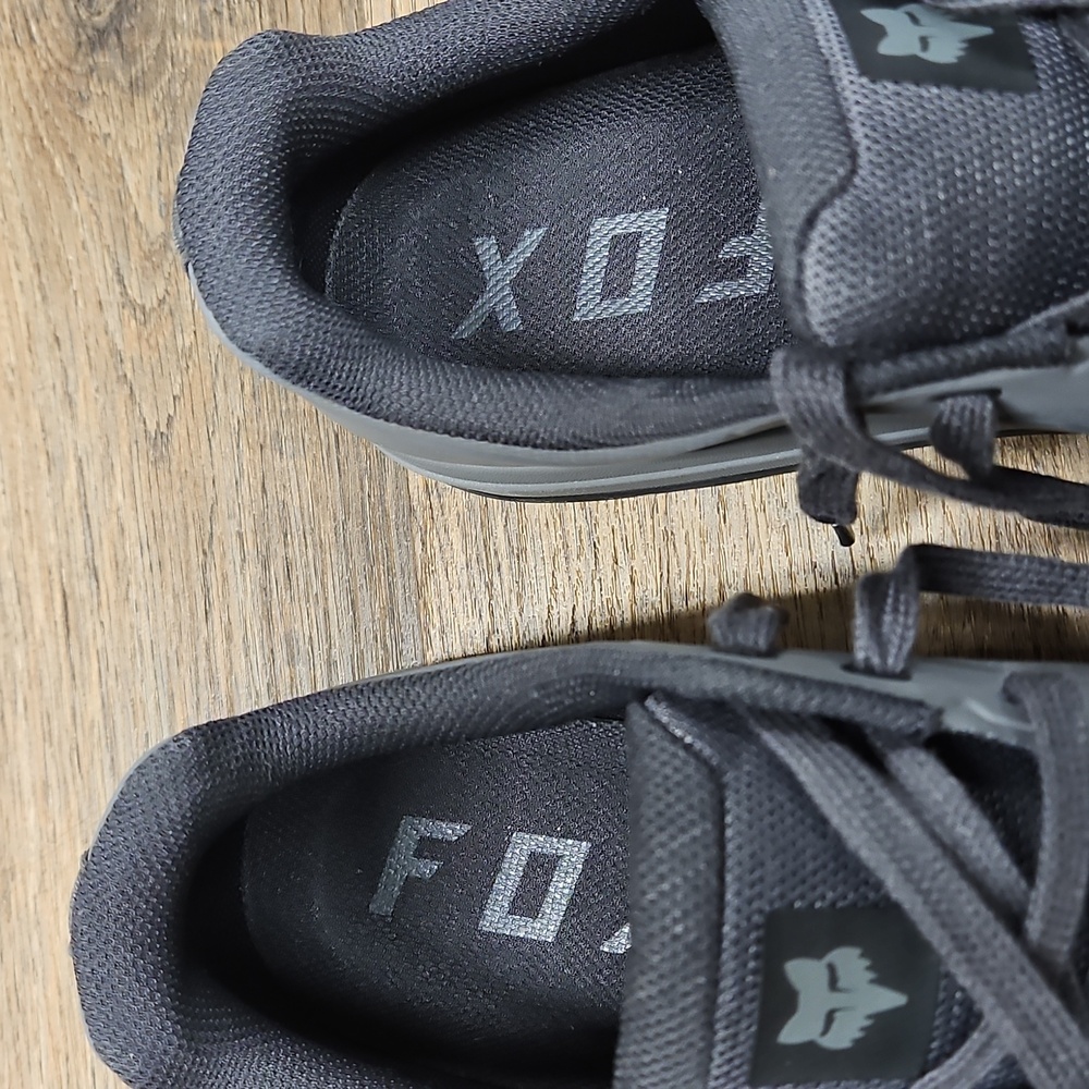 Fox Union Flat Shoes - Picture 6 of 8